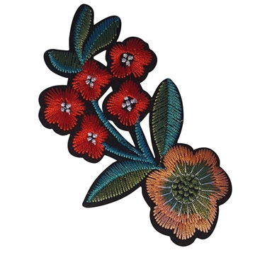 strygemærke-blomst-rød-laksefarvet-voksen-strykemerke